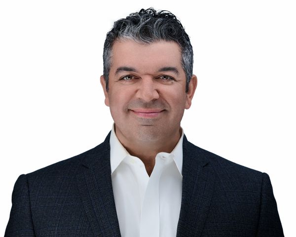 Adam Conter, Commercial Specialist